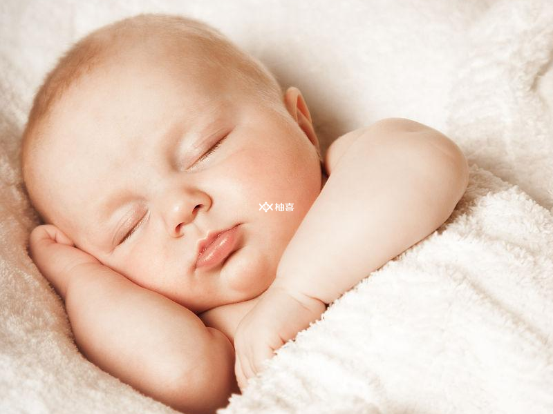 哪些睡姿不利于宝宝健康